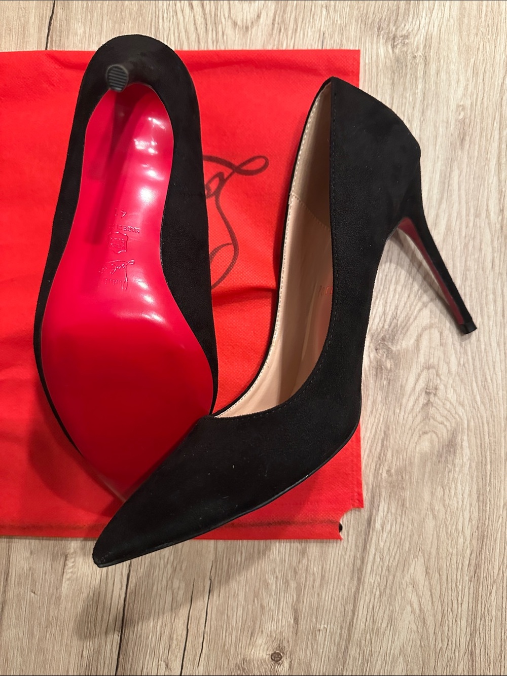 Christian Louboutin Black Suede Pointed Toe Pumps Heels EU 41 - Picture 8 of 9